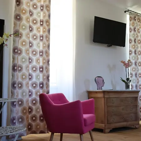 فندق مبيت وإفطار Sainte-marie 4*